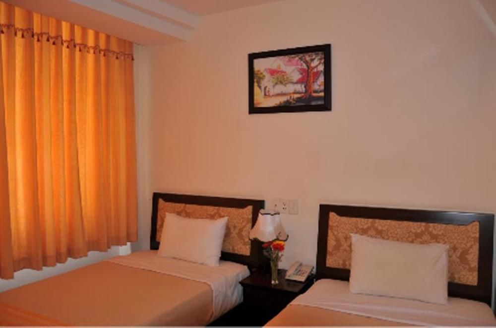 Dong Kinh A Hotel Ho Chi Minh-stad Buitenkant foto