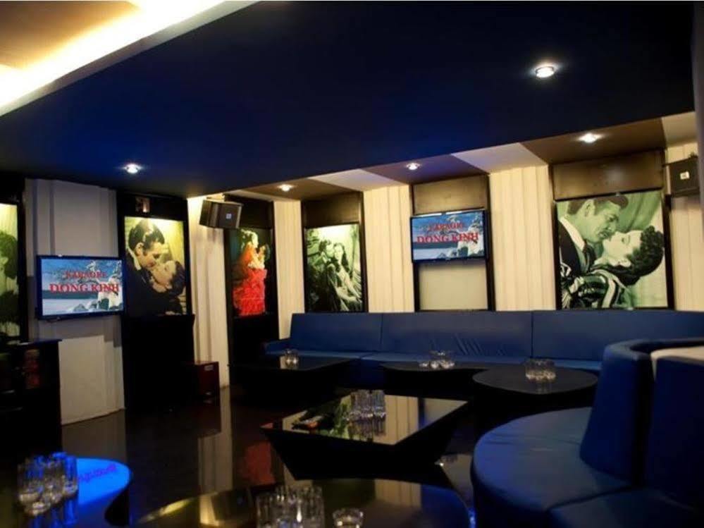 Dong Kinh A Hotel Ho Chi Minh-stad Buitenkant foto