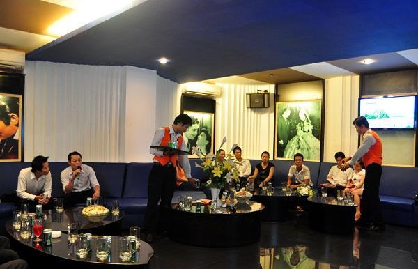 Dong Kinh A Hotel Ho Chi Minh-stad Buitenkant foto